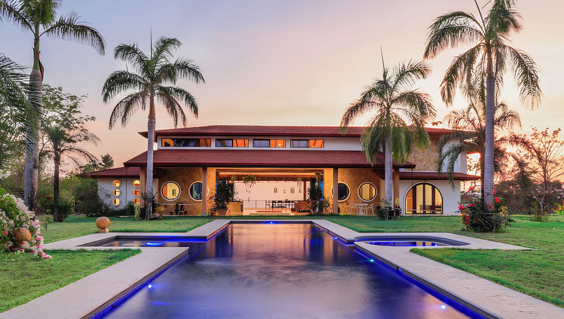 Exit Strategies: Selling Your Property and Repatriating Funds from Costa Rica