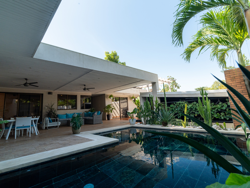 4-Bedroom Villa in Santa Teresa: Steps From the Beach