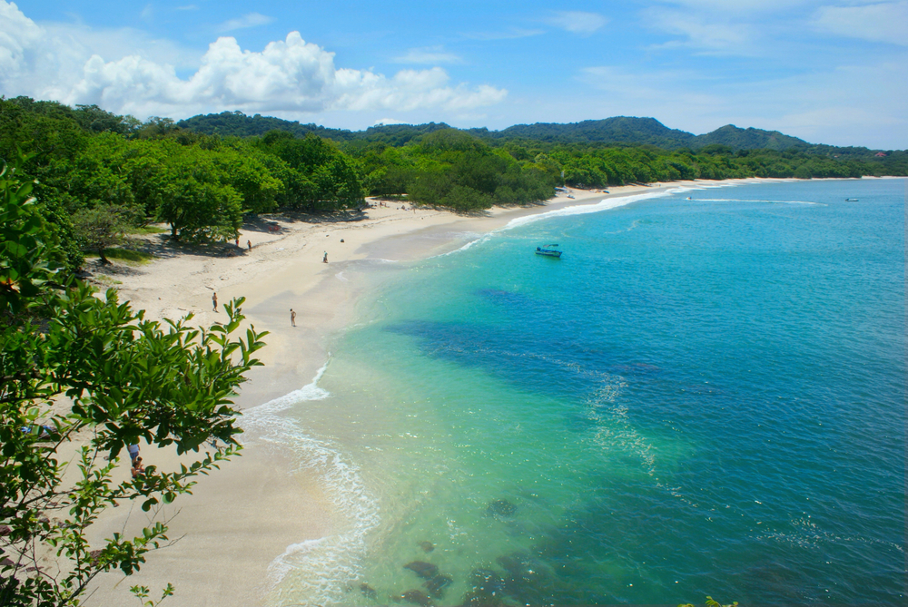 Price Comparison: Beachfront vs. Inland Properties in Costa Rica (2025) Which Offers Better Value?